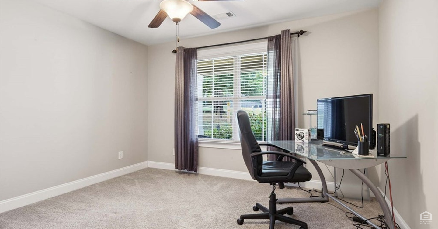 822 Winston Court